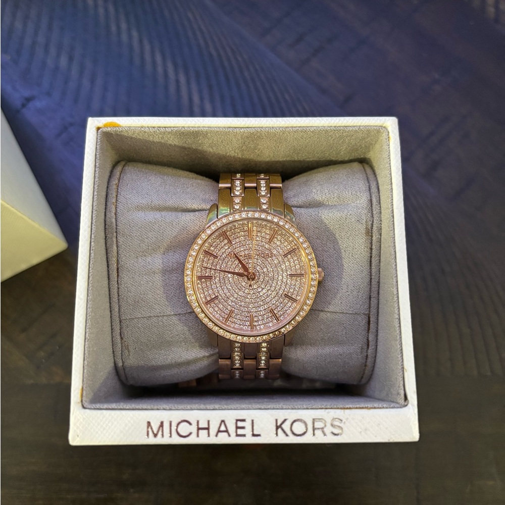 Michael Kors Sparkling Rose Gold Timepiece